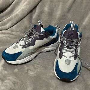 Fila Women's Sneakers in Blue and White